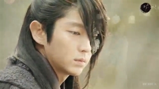 میکس بسیار غمگین از لی جونگی و آیو در عاشقان ماه