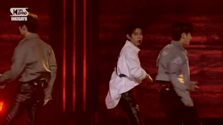 stray kids black door