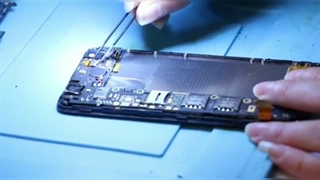 فیلم آموزش باز و بست کردن گوشی اندروید (www.kar-danesh.com)