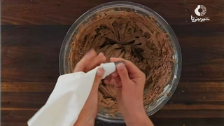 آموزش کاپ کیک شکلاتی با ناتاشا - دوبله فارسی