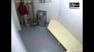 تصاویر دردناک از ضرب و شتم یک زندانی در زندان ایالت ایلینوی آمریکا