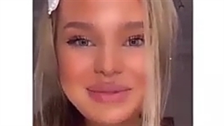 دوُستِت دآرَم بِع زَبآنآیِع مُختَلِف!؟