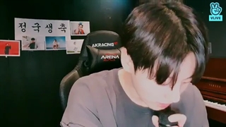 ویلایو تولد جونگ کوک ( زیرنویس فارسی ) bts jungkook BD vlive