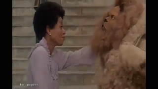 فیلم مایکل جکسون و دایانا راس ( the wiz) جادوگر موزیکال و جالبه (کپشن) 1G حجم صرف شده لطفا گزارش نکنید