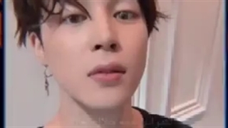 ارمیا وقتی عکسای پسر هارو نگاه میکنن