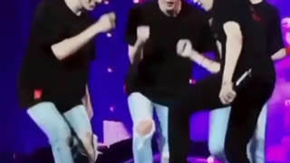 یکم بیشتر به خودت افتخار کن... :)