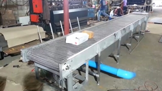 تسمه نوار نقاله | نحوه عملکرد نوار نقاله فلزی (کانوایر)