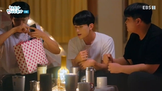 قسمت ششم سریال کره ای لحظه ای که قلب میدرخشد + زیرنویس فارسی چسبیده با بازی جونگ سوبین عضو گروه ویکتون-720p