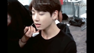 زندگی به عنوان میکاپ آرتیست بودن چجوریه؟_صرفا جهت در آوردن حرص شما!XD