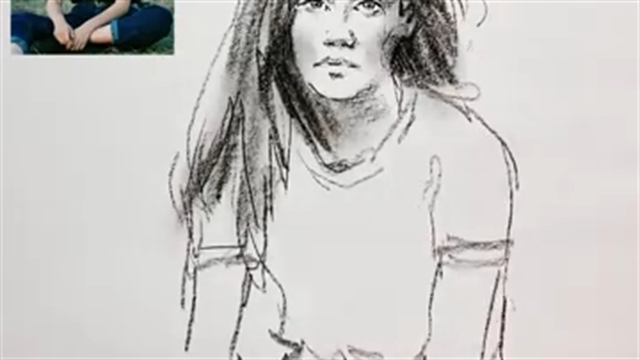 آموزش طراحی چهره با مداد از روی عکس دختری نشسته