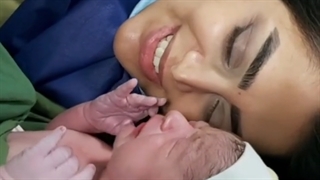 تولد آوش کوچولو