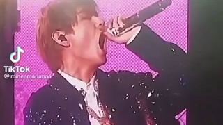 بی تی اس منم کنسرت می خوام