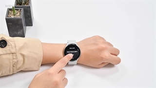 جعبه گشایی و بررسی galaxy watch serie 4 در کالاتیک