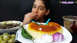 اسمرفود_خوردن قرمه سبزی=_-240p