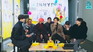 ویلایو سالگرد دبیو انهایپن " یک سالگی " ( زیرنویس فارسی )