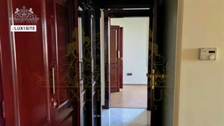 فروش آپارتمان مسکونی الهیه ، ۲۴۰ متر تاپ لوکیشن