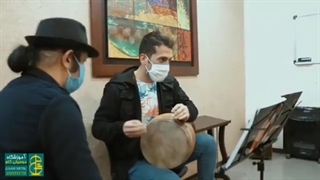 آموزش تنبک توسط استاد بابک خواجه نوری