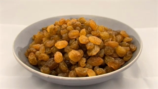 فواید و مضرات کشمش سبز