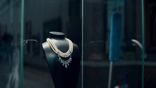 سریال Lupin - فصل 1 قسمت 1 با دوبله فارسی