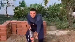 دستپخت غذای لذیذ بوراک با استفاده از تنور آجری