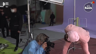 Bangtan Bomb BTS _ Jin and Jungkook Play With A Camera