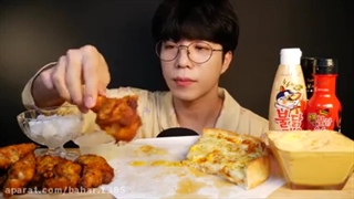 اسمرفود/کوتاه/پارت2/خوردن پیتزا/مرغ سوخاری