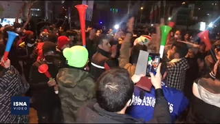 شادی مردم پس از صعود ایران به جام جهانی فوتبال