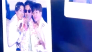 کنسرت لاس وگاس و مکنه لاین