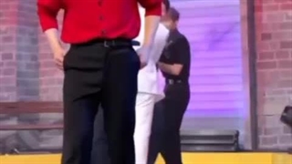 اسم گروه باید جونهو و برادران باشه ! ککککک