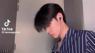 ورژن راک آهنگ cream soda اکسو